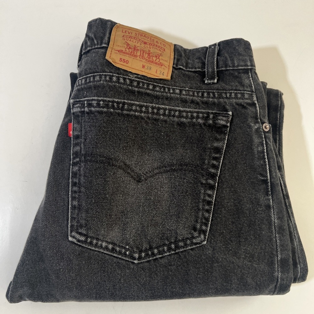 VTG 1993 Levis Jeans Mens 38x34‎ Black 550 Relaxed Made In USA